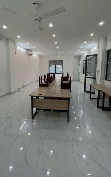 Cho thuê Văn phòng, toà nhà văn phòng 102m²