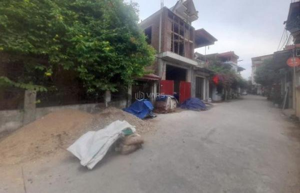 Bán Nhà trong hẻm 110m²