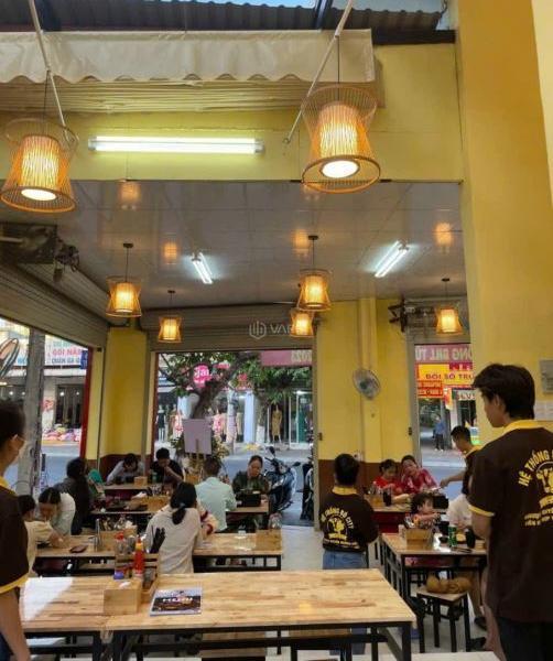 💥GIẢM 300TR, BÁN NHÀ MẶT BẰNG, LÔ GÓC 2 MẶT TIỀN, TRẦN HƯNG ĐẠO, DĨ 👍 AN CHỈ HƠN 14 TỶ
