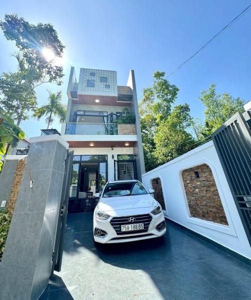 Bán nhà 2 tầng Full nội thất mặt tiền đường Thu Bồn, phường 🏘️ Thủy Xuân, TP Huế, chỉ 3,5 Tỷ