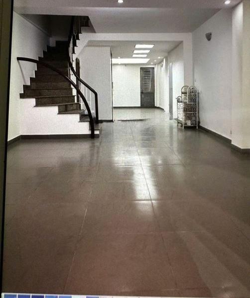 Cần cho thuê nhà riêng ngõ 91 Nguyễn Chí Thanh, 🏣 Đống Đa, HN