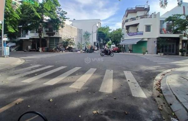Chủ cần bán Nhà mặt phố 60m²