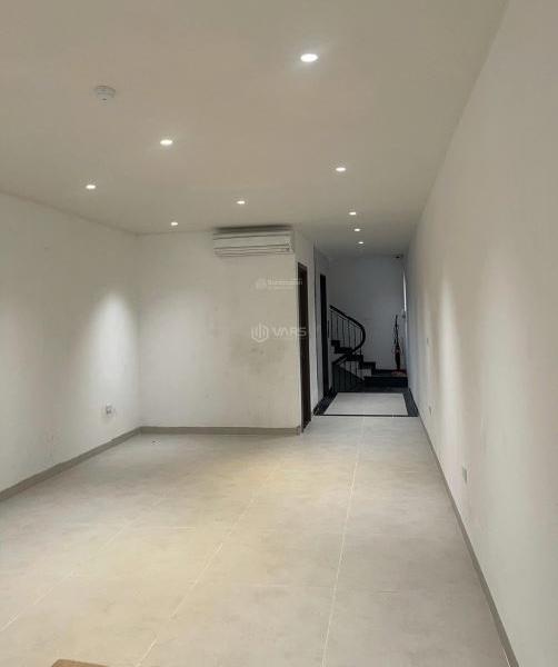 Cho thuê Nhà mặt phố 80m²