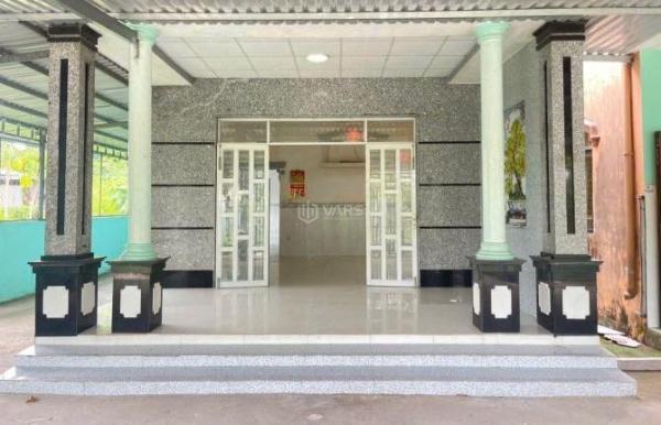 Cần bán Nhà mặt phố 209m²