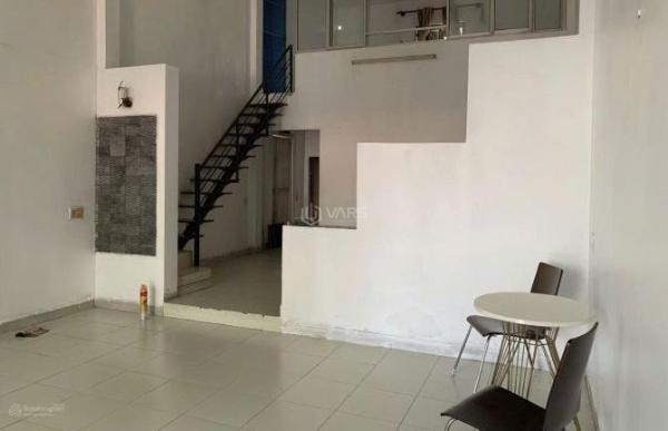 Cần cho thuê Nhà trong hẻm 102m²