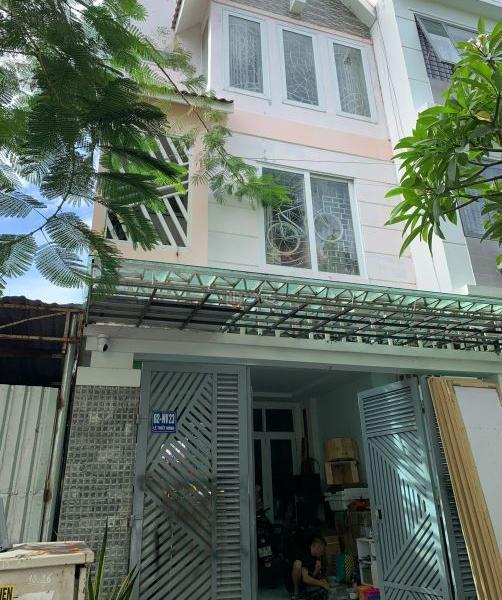 Nhà 3 tầng KĐT 👍 Phước Long B - Nha Trang, cách biển 1,5km. DT đất: 95,6m2 ngang 5m.