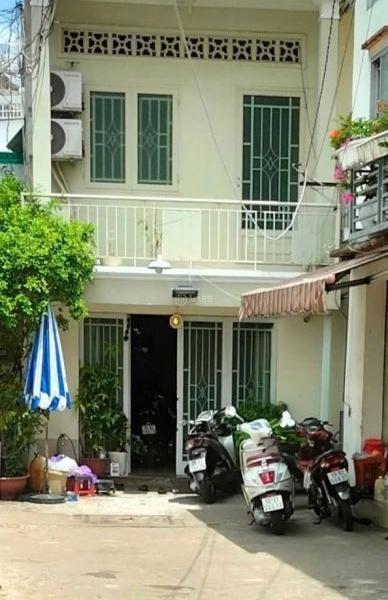 Chủ cần bán Nhà trong hẻm 57m²