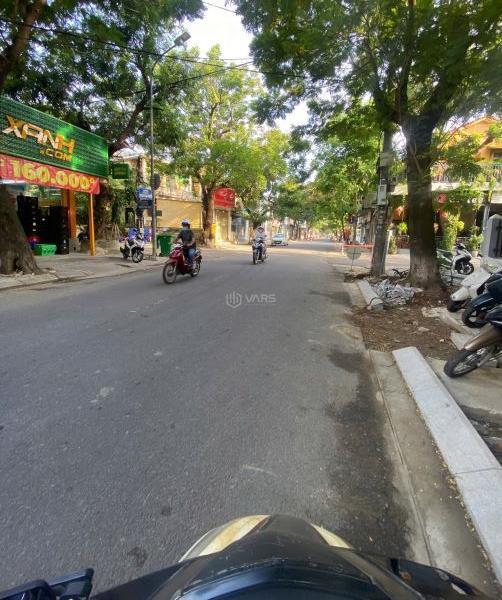 Bán mặt tiền Nguyễn Trãi , phường Tây ☘ Lộc , Tp Huế