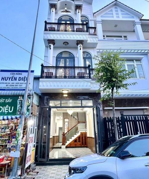 Cần bán Nhà mặt phố 60m²