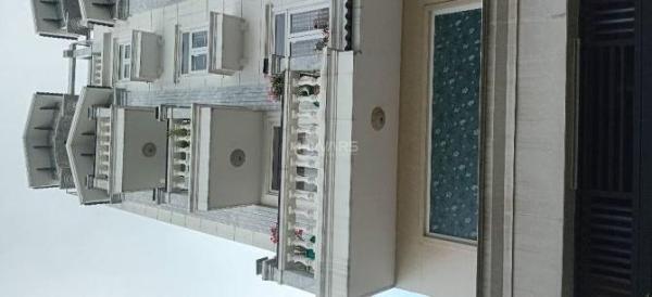 Cần bán Nhà trong hẻm 56m²