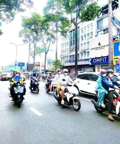 MẶT TIỀN TO NGANG 16M-SIÊU VỊ TRÍ 💥 TRUNG TÂM Q10 16*20M GIÁ CHỈ 150TR/THÁNG ĐƯỜNG 3 THÁNG 2