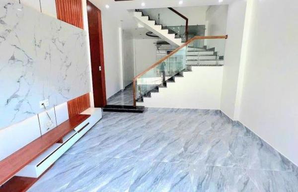 Cần bán Nhà trong hẻm 37m²