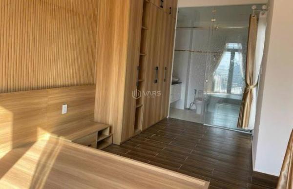 Bán Nhà trong hẻm 200m²