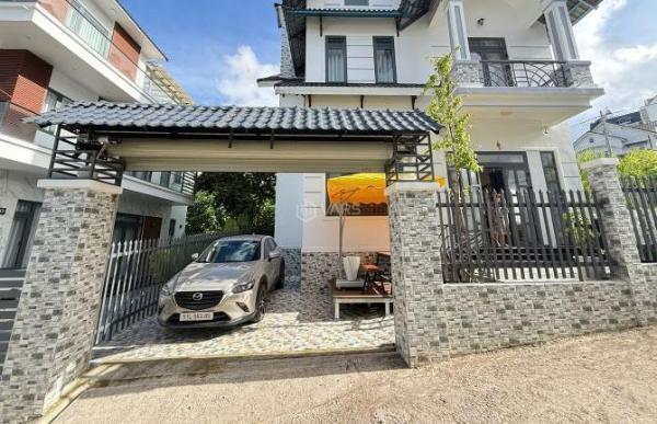 Bán Gấp Villa Hoàn Công Mới Tinh 200m2 Ngang 12m Đường Ô Tô 4m Cách 🏢 Chợ Đà Lạt Chỉ 5 Phút