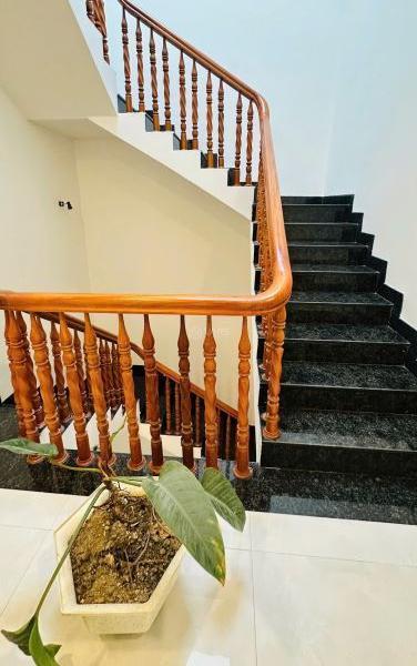 🌸 Cho thuê nhà 4 🏦 tầng mặt tiền đường số 13 KĐT Hà Quang 2, Nha Trang