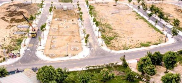 ĐẤT 🏣 VÀNG VỊ TRÍ "HIẾM CÓ" - KHU ĐÔ THỊ PHỦ HÀ. TT THÀNH PHỐ.