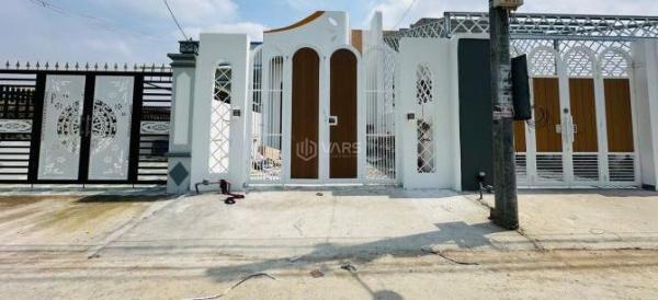 Cần bán Nhà mặt phố 172m²