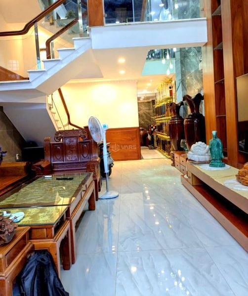 BÁN NHÀ 🏡 HẺM Ô TÔ VÔ NHÀ, PHAN HUY ÍCH,GẦN 80M, NGANG 6M NỞ HẬU, 4 TẦNG, 8.X TỶ