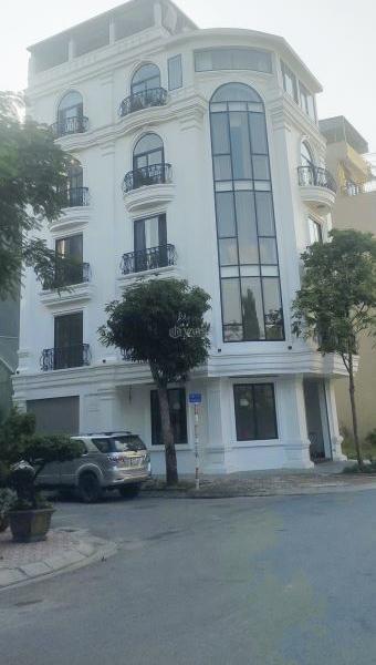 Cho thuê Nhà mặt phố 150m²
