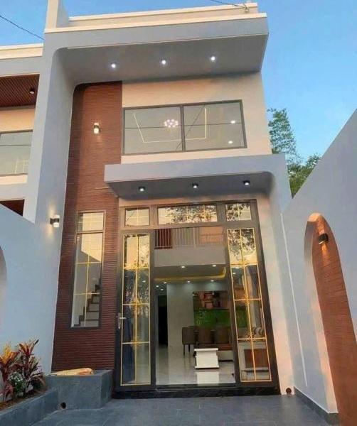 Cần bán Nhà mặt phố 104m²