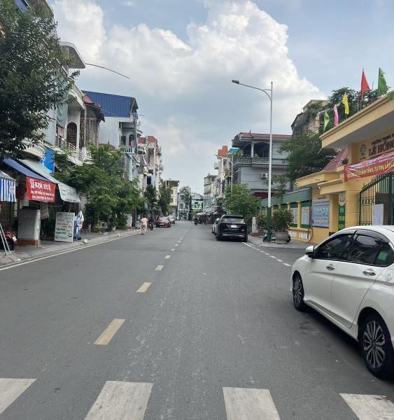 Bán 65m2 vị 🏘️ trí kinh doanh đắc địa mặt đường Hạ Lý, Hồng Bàng.