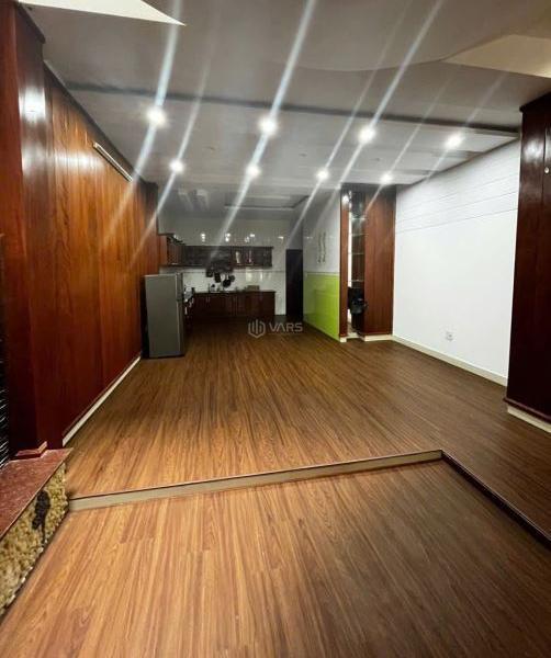 Cho thuê nhà nguyên căn 3 tầng Dương Đình Nghệ, đoạn 🏘️ kd tốt