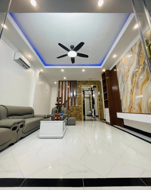 Chủ cần bán Nhà trong hẻm 35m²