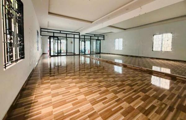 Cho 🏠 thuê nhà nguyên căn 265m2 hẻm oto 1 sẹc đường Phan Trung