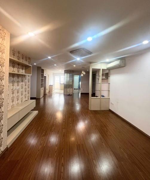Cho thuê gấp căn 🏡 hộ 3 phòng ngủ full đồ tại Hapulico complex nhà đẹp giá chỉ 16 triệu/th