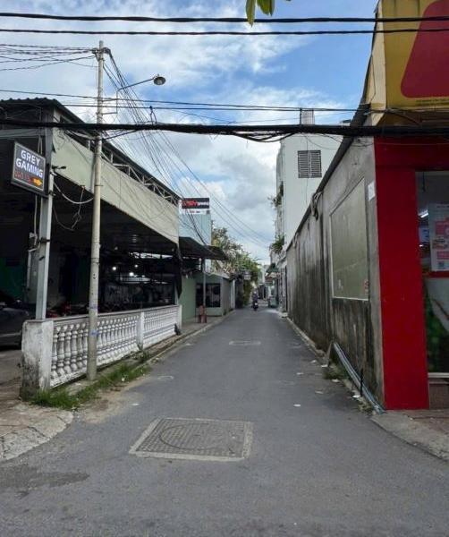 Chủ cần bán Nhà mặt phố 120m²