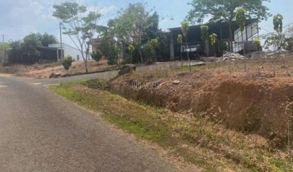 Bán đất 200m² giá 🌊 tốt, ngay trung tâm hành chính xã!