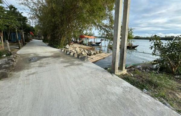 Cần bán Nhà mặt phố 600m²