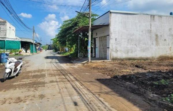 BÁN ĐẤT MẶT TIỀN CẦN GIUỘC, 🏬 LONG AN