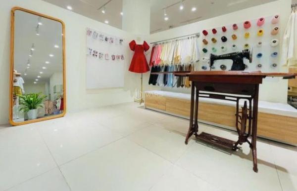 ĐỐI DIỆN CHỢ HÀN 🏦 - Siêu VIP CHO THUÊ 120m*4 tầng RẤT ĐẸP