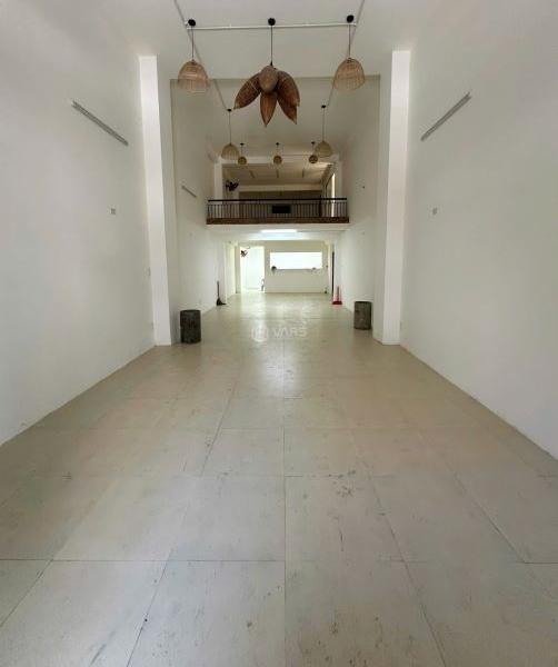 Chủ cho thuê Nhà mặt phố 280m²