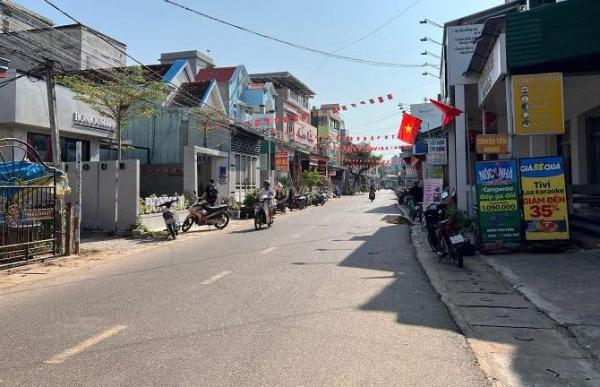 Lô đất thổ cư 560m2 🏘️ ngay đường Trường Sa - 20m ngang hoành tráng - sát biển Hoài Hương