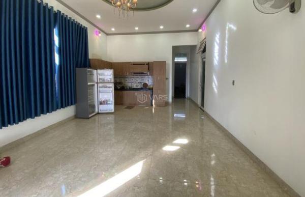 Chủ cần bán Nhà mặt phố 350m²