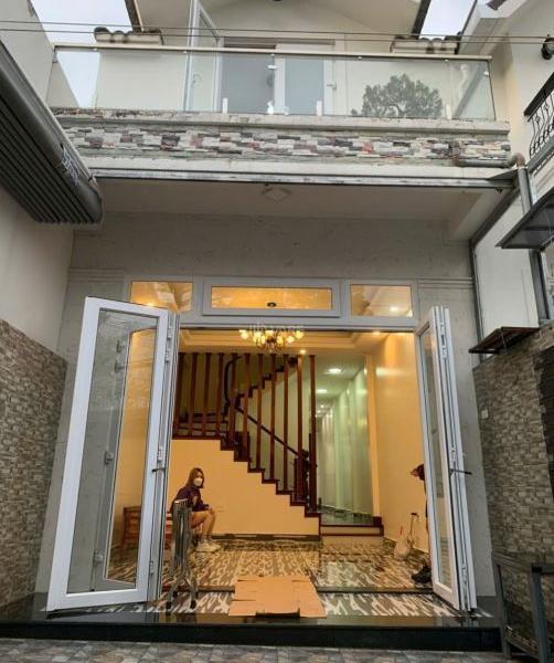 Chủ cần bán Nhà mặt phố 92m²