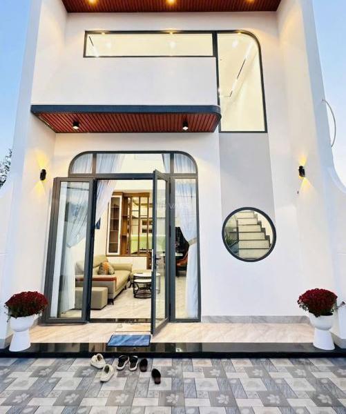 NHÀ MÊ MẶT TIỀN 451 Y MOAN – FULL NỘI THẤT – CHỈ 2 TỶ 850 🏤 TRIỆU! 🔥 🏡 Diện tích: 5 x 20m