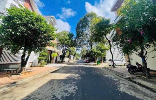 BÁN NHÀ CẤP 4 ĐƯỜNG PHAN ĐĂNG LƯU 6 X 🏣 20M.