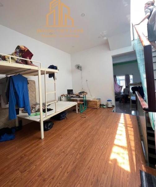 NHÀ 3 tầng mặt tiền Tống Duy Tân khu trung cao (5x17m. Thực 🏢 tế 20m ) Thổ cư 100%