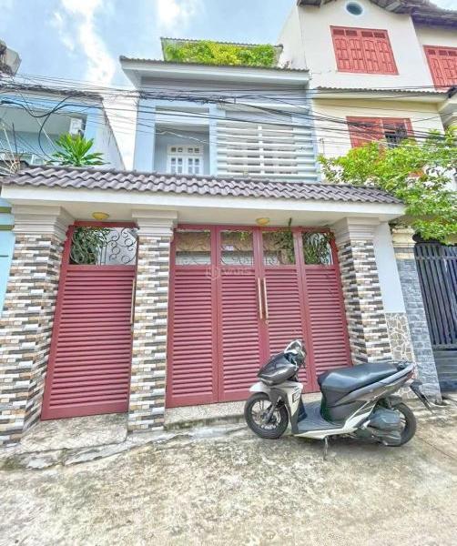 Cho thuê nhà 🏬 3 lầu hẻm xe hơi Gò Ô Môi, Q7, DT 6,7 x 26m. Giá 25 triệu