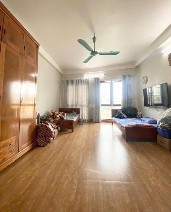 Giảm chào 700tr giá 12,8 🏡 tỷ mặt phố kinh doanh sầm uất, 5 tầng dân xây, dt 42m2