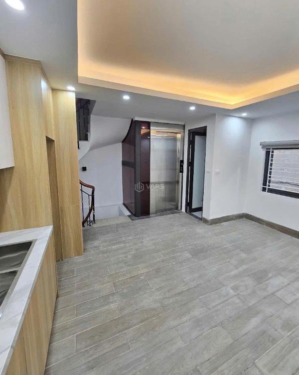 Cần bán Nhà trong hẻm 38m²