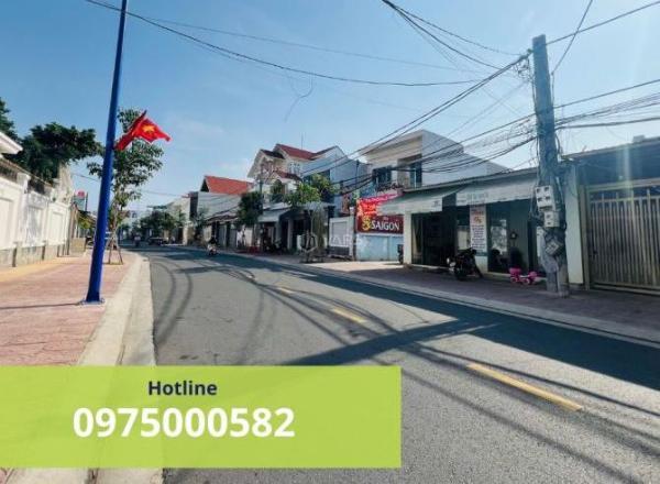 Cần bán Nhà mặt phố 156m²