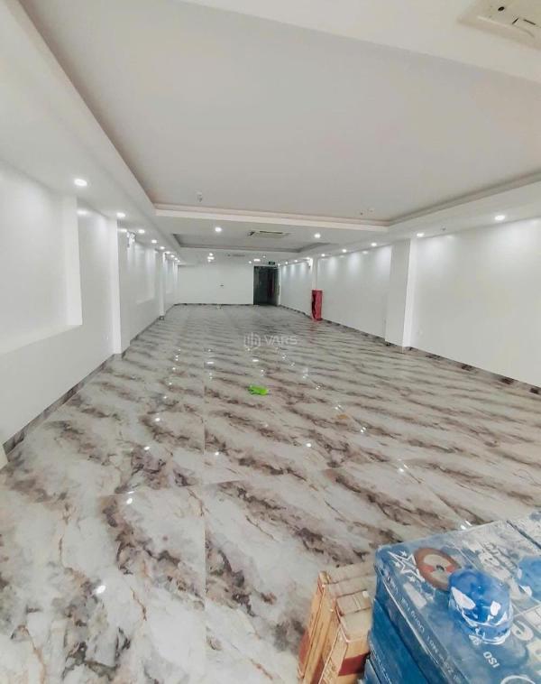 Mặt phố hoàng gia hoàng cầu đống đa 210m2 x 11 tầng mt 🏢 6.5m