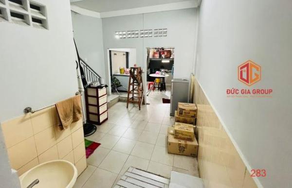 Mặt bằng Phan Đình Phùng 30tr/th nhà 2 lầu ngang 6m 🏡 tổng 115m2 vị trí đắc địa kinh doanh