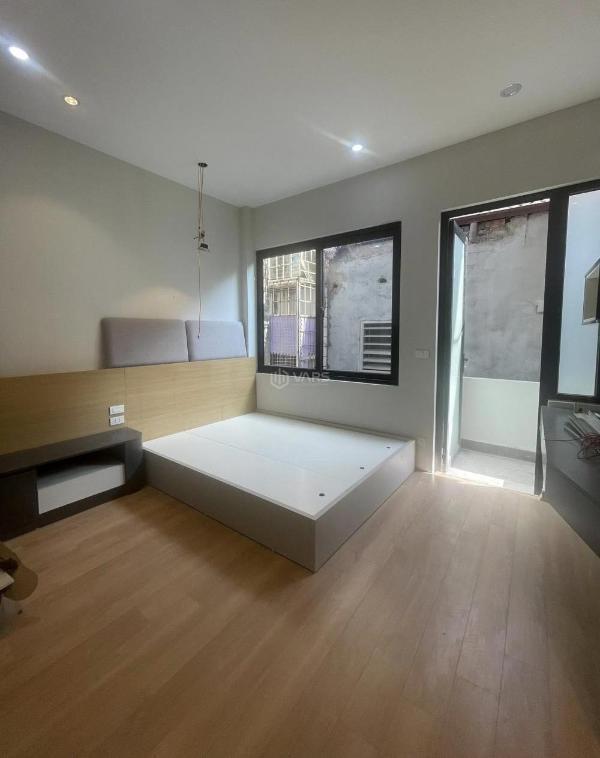 Cần bán Nhà trong hẻm 69m²