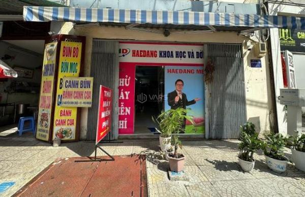 Mặt tiền Nguyễn Đình Chiểu, 🏠 P.4, Q.Phú Nhuận, 7m*11m, trệt suốt, 44tr/th