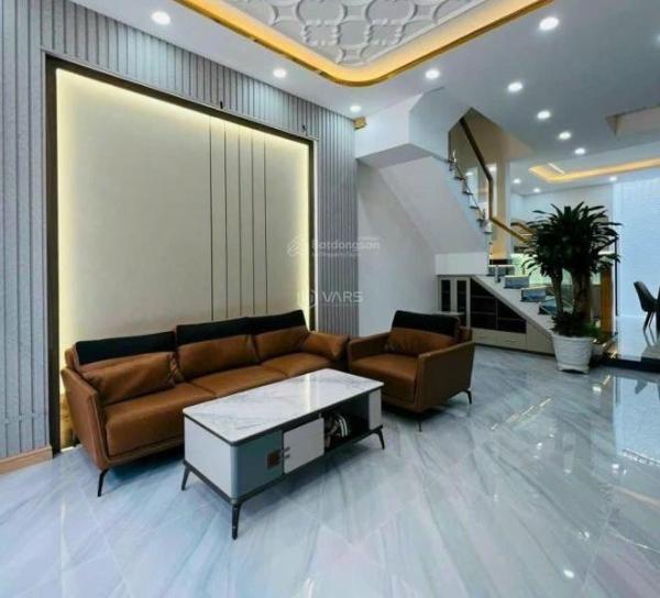 Cần bán Nhà mặt phố 65m²
